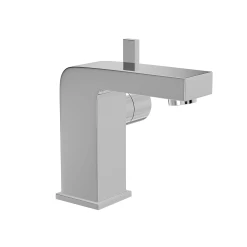 DAX Single Handle Bathroom Faucet, Brass Body, Chrome Finish, 3-15/16 X 4-1/8 Inches (DAX-8227) -Bathroom Shop DAX 8227 web1