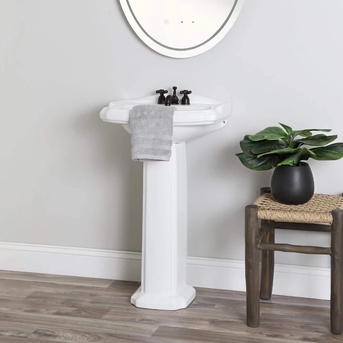 Lettura 19 Inch Pedestal Sink 2 Lettura 19 Inch Pedestal Sink - Image 2