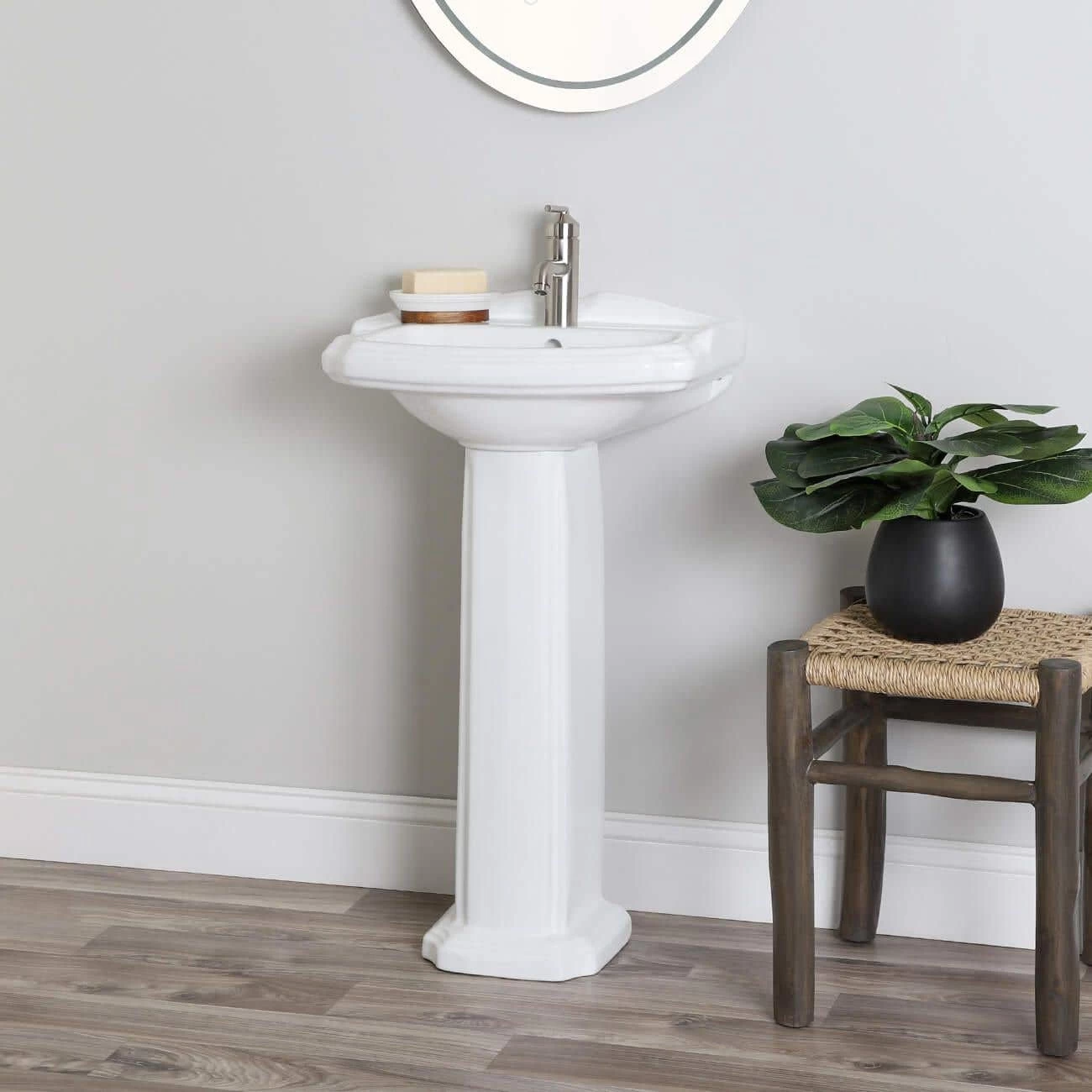 Lettura 19 Inch Pedestal Sink 1 Lettura 19 Inch Pedestal Sink
