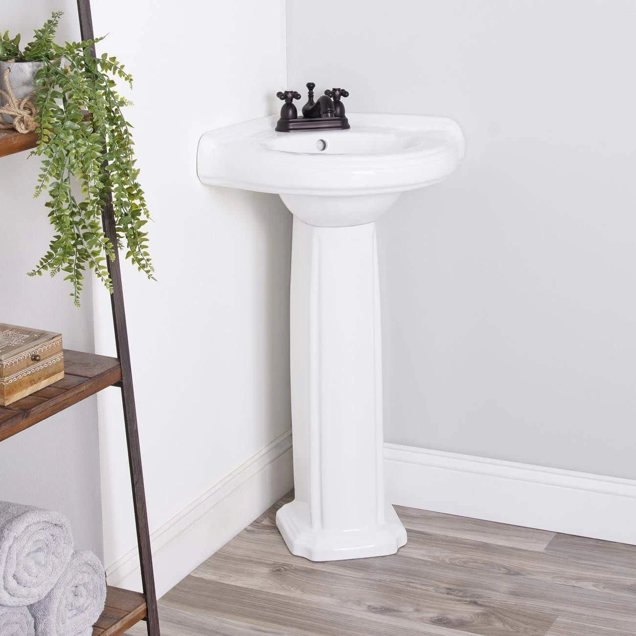 Mingo 21 Inch Pedestal Sink 4 Mingo 21 Inch Pedestal Sink - Image 4